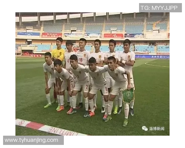 足球俱乐部如何通过创新管理提升竞技水平与球迷互动的双重发展模式